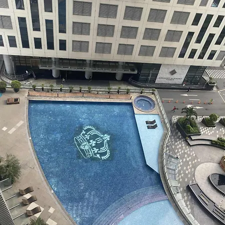 Knightsbridge Residences With Free Pool, Sauna, Fast Wifi, Gym And Kitchen