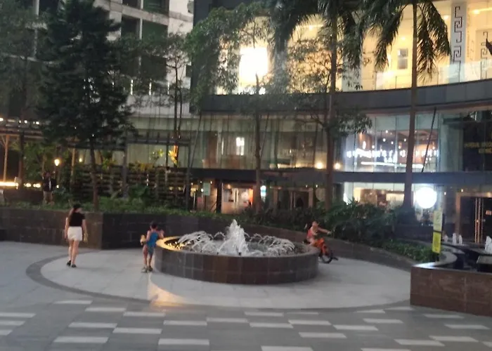Knightsbridge Residences With Free Pool, Sauna, Fast Wifi, Gym And Kitchen Hotel Manille
