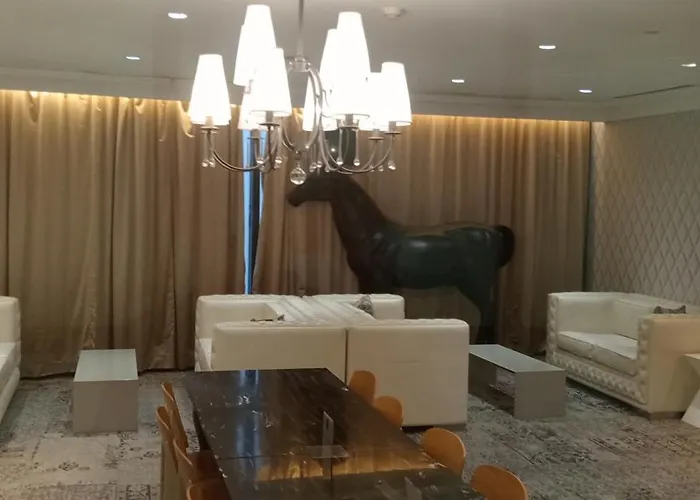 Knightsbridge Residences With Free Pool, Sauna, Fast Wifi, Gym And Kitchen Hotel Manille