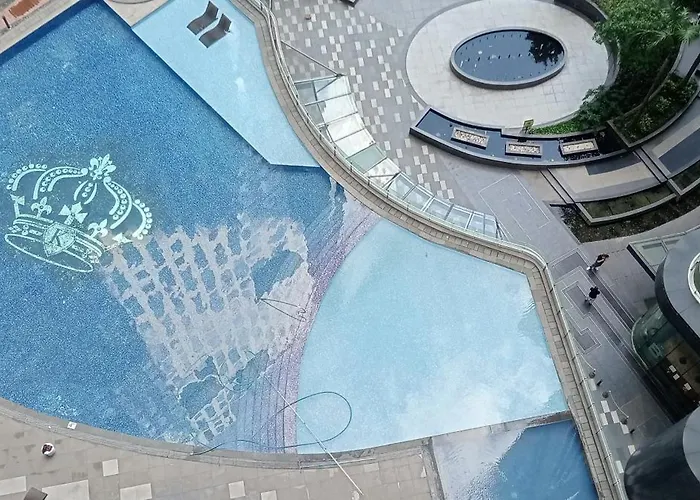 Hotel Knightsbridge Residences With Free Pool, Sauna, Fast Wifi, Gym And Kitchen 5*